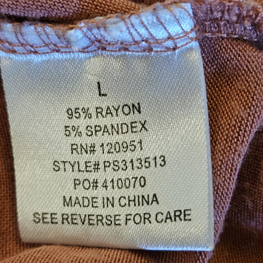 💵3/$20 Pink Rose Lightweight Mauve Button UpShirt - Picture 12 of 15